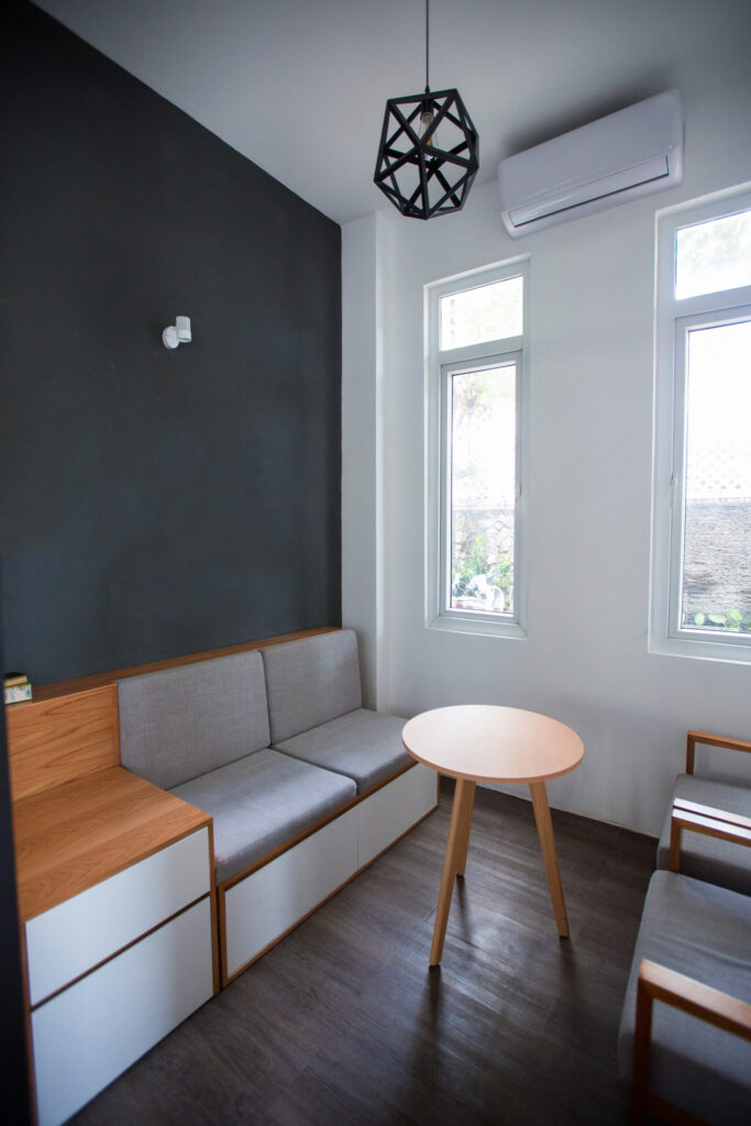 modern-gray-design-small-room-scaled.jpg